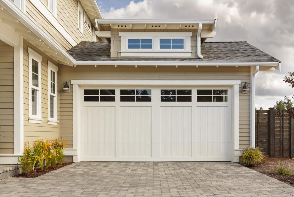 When Do You Need to Replace your Garage Door?